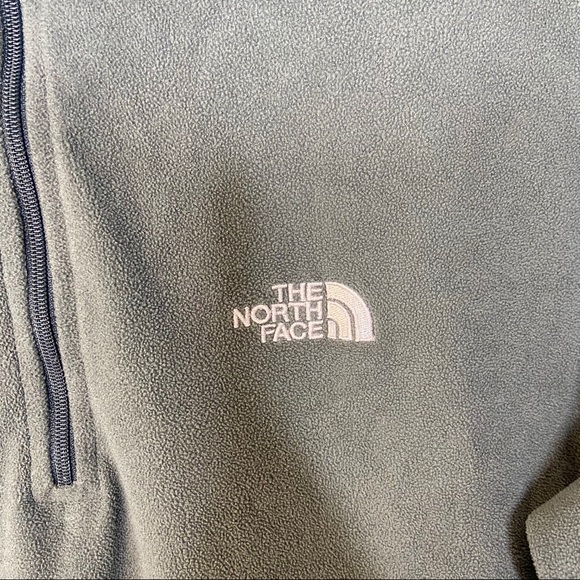 The North Face TKA 100 Fleece Quarter Zip Pullover - Picture 2 of 5